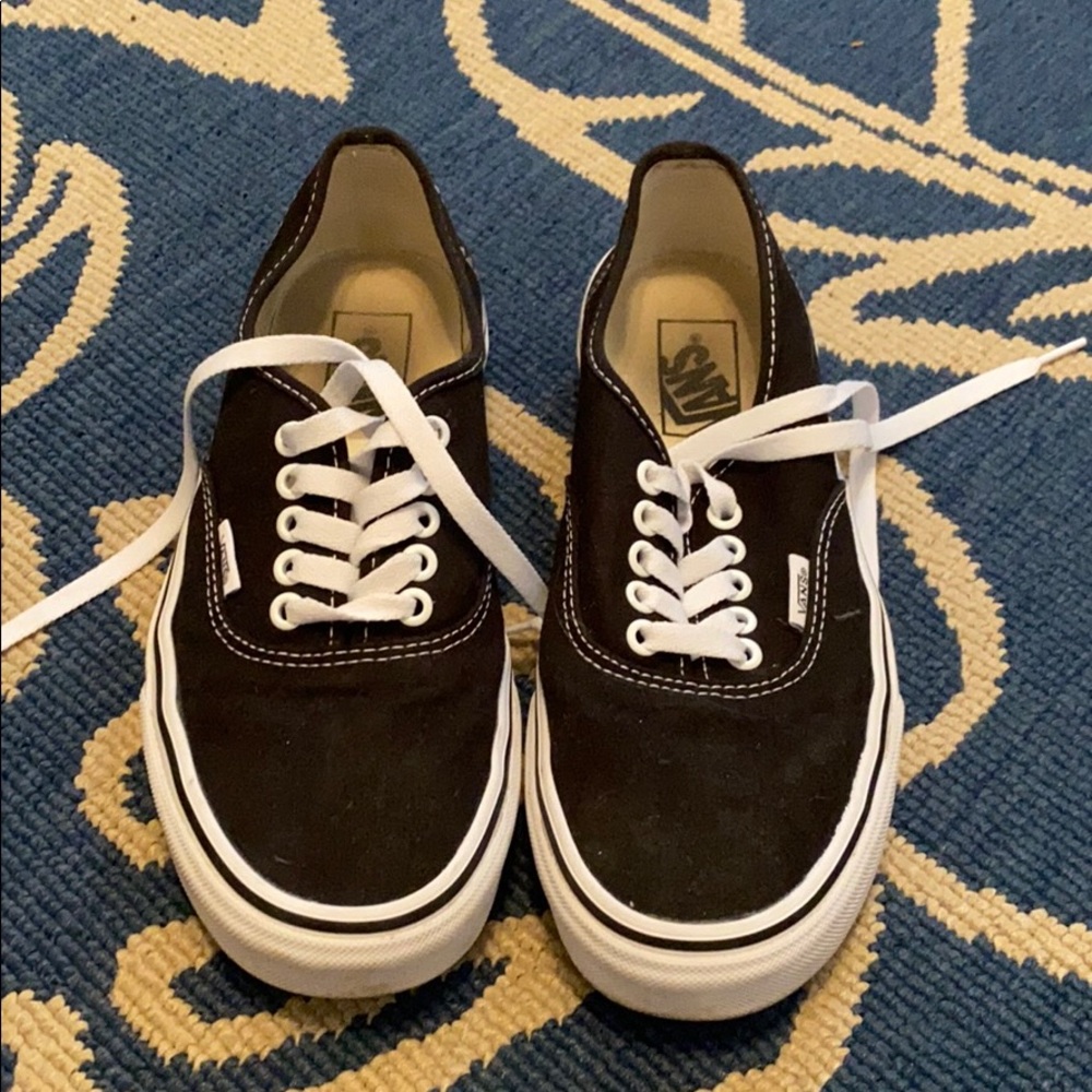 Black Vans!